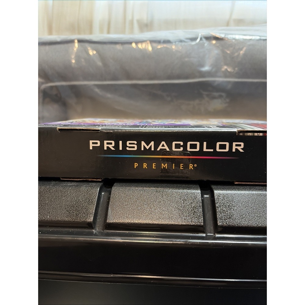 New Sealed Limited Edition Mike Lilly Prismacolor Premier 26ct Mixed Media Kit - Picture 5 of 5